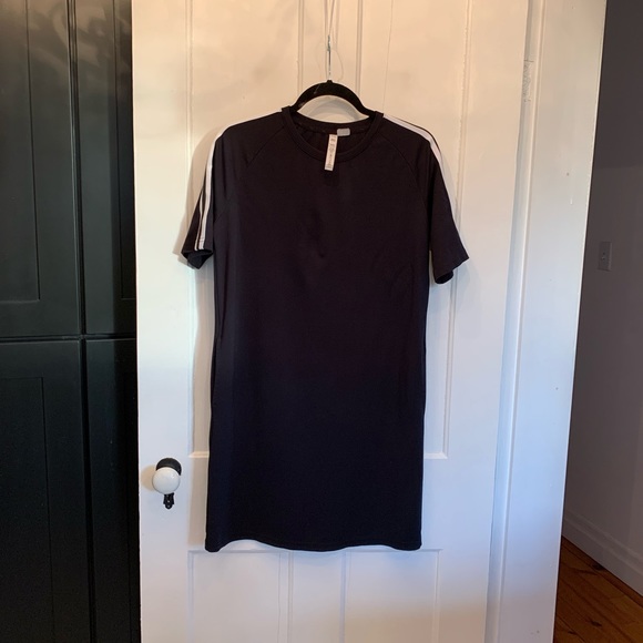 T Shirt Dress M - Picture 1 of 6
